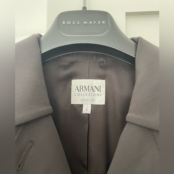 Vintage 90s Armani Blazer - Size 6 - Picture 3 of 3
